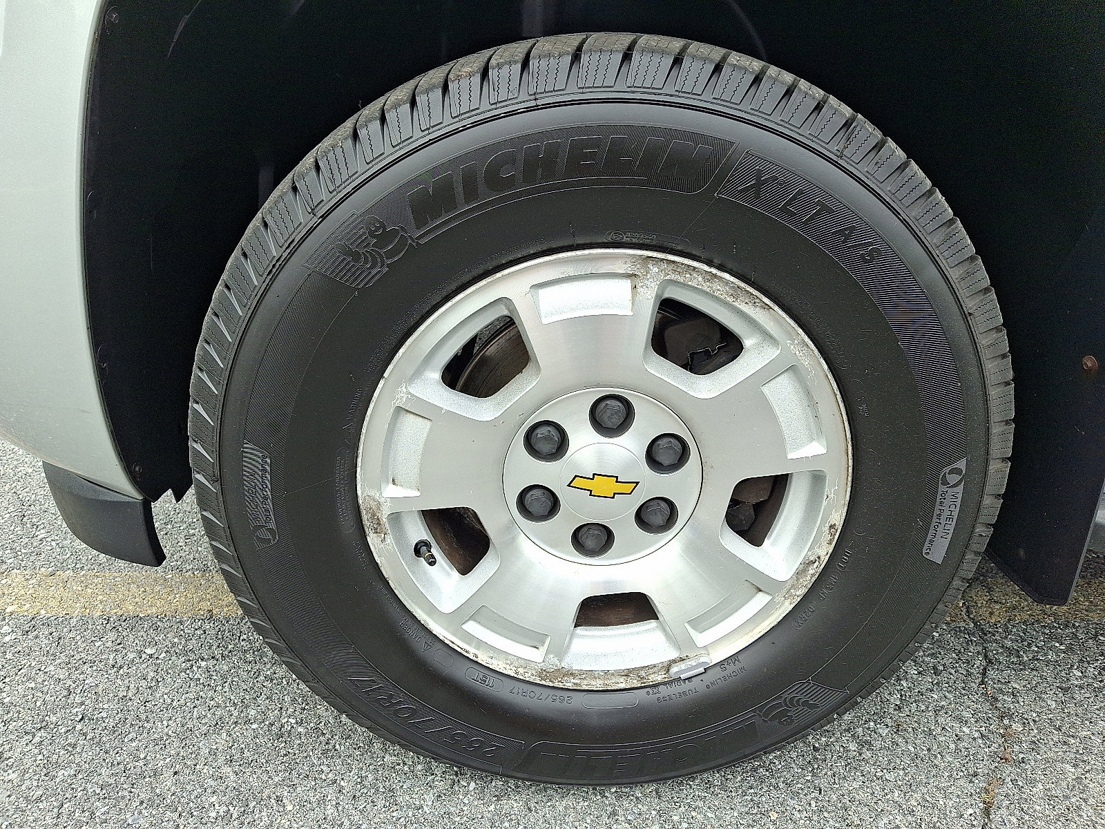 Used 2010 Chevrolet Tahoe LS w/ Convenience Package AWD/4WD image 9