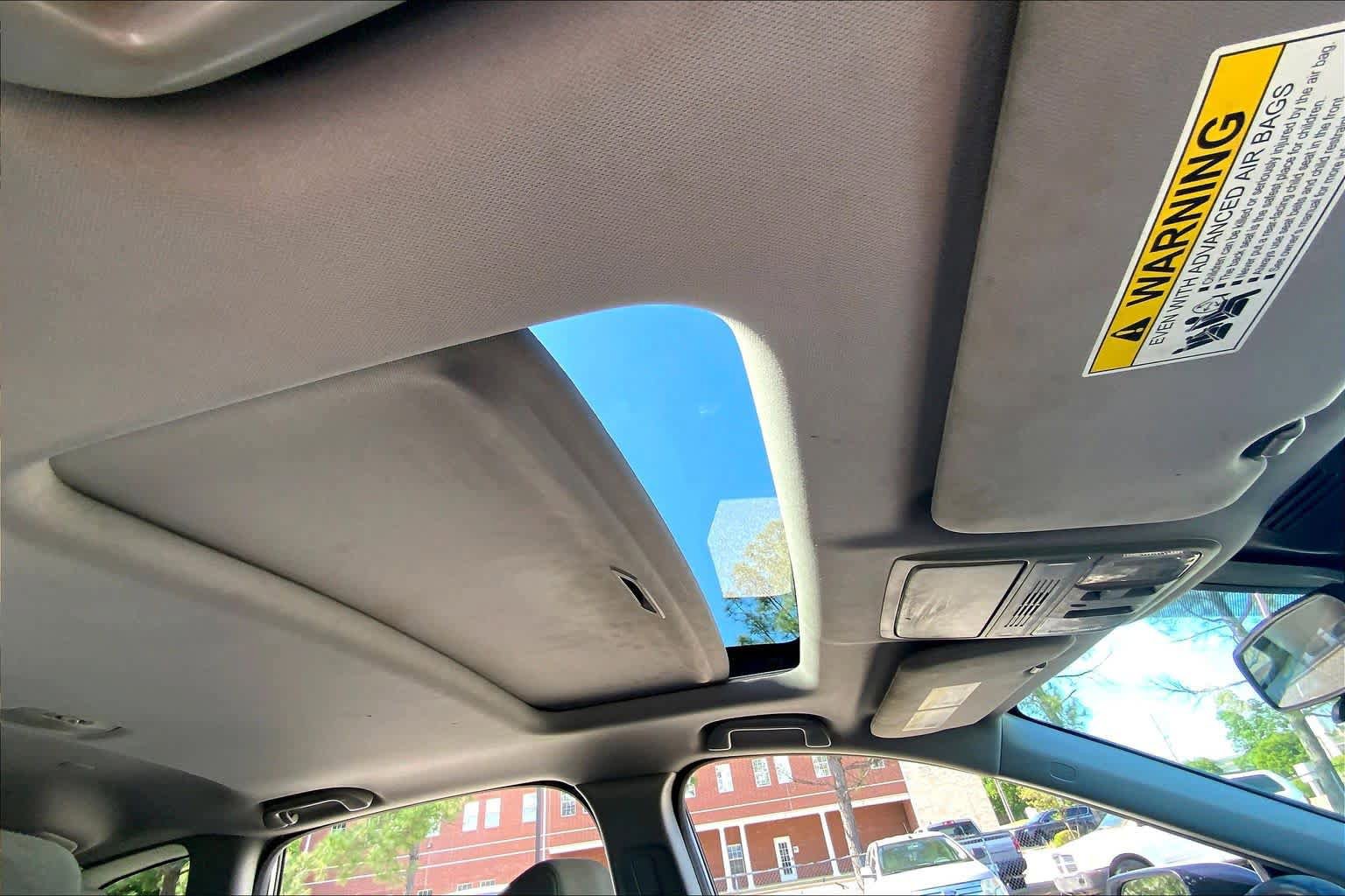 Used 2018 Honda CR-V EX image 14