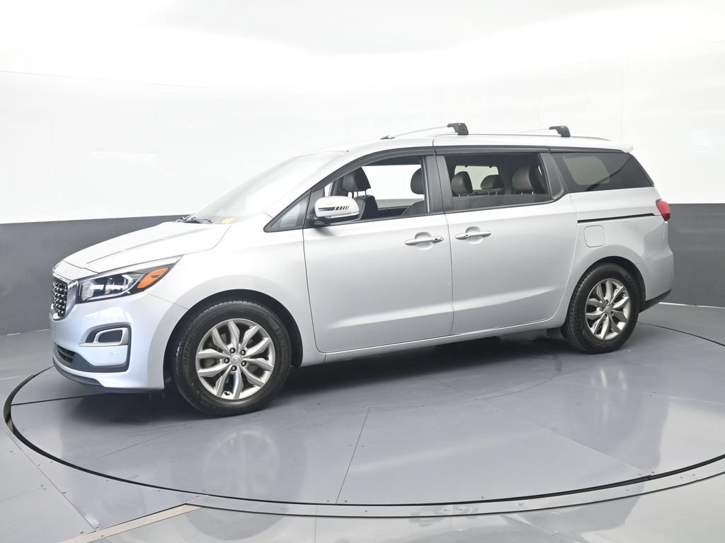 Used 2021 Kia Sedona EX FWD image 2