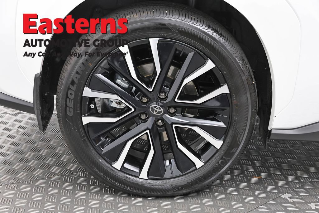 Used 2026 Toyota bZ AWD/4WD image 29