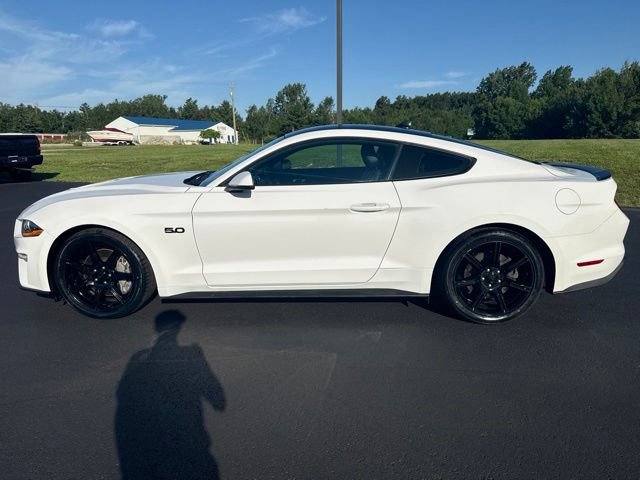 Used 2020 Ford Mustang GT Premium w/ Black Accent Package RWD video 2