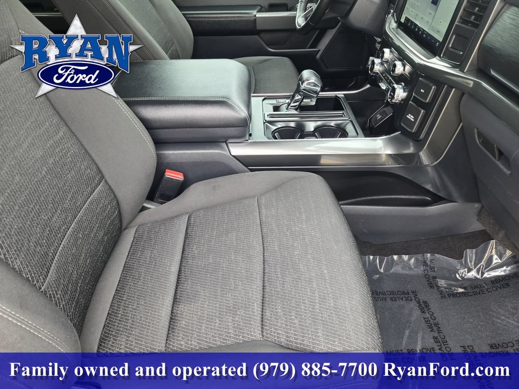 Used 2023 Ford F150 XLT w/ Equipment Group 302A High RWD image 10