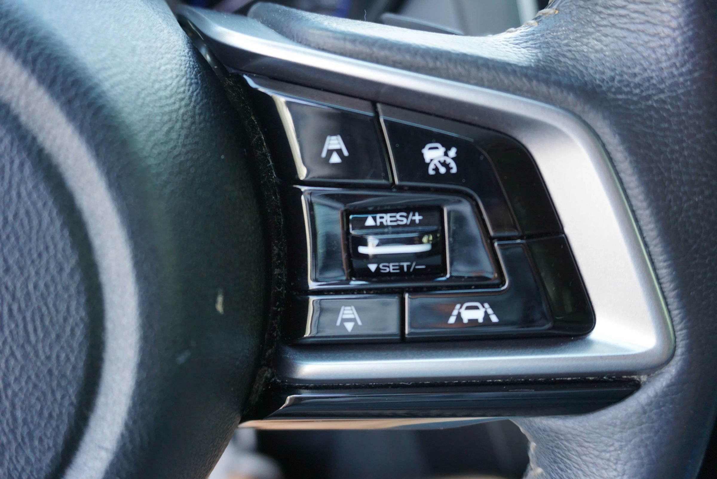 Used 2018 Subaru Outback 2.5i Limited AWD/4WD image 29