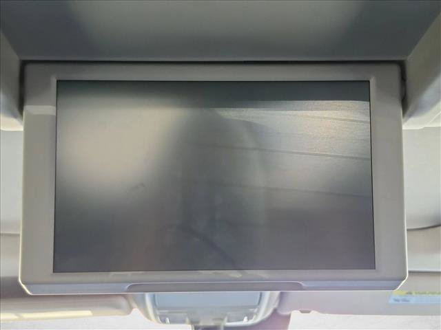 Used 2016 Honda Pilot Touring image 18