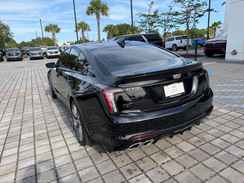 Used 2026 Cadillac CT5 V RWD image 9