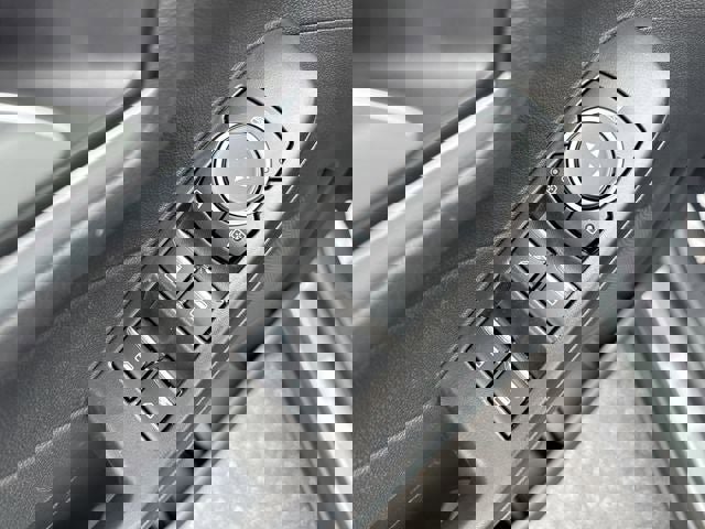 New 2026 Ford Escape SE w/ PHEV Premium Package image 13