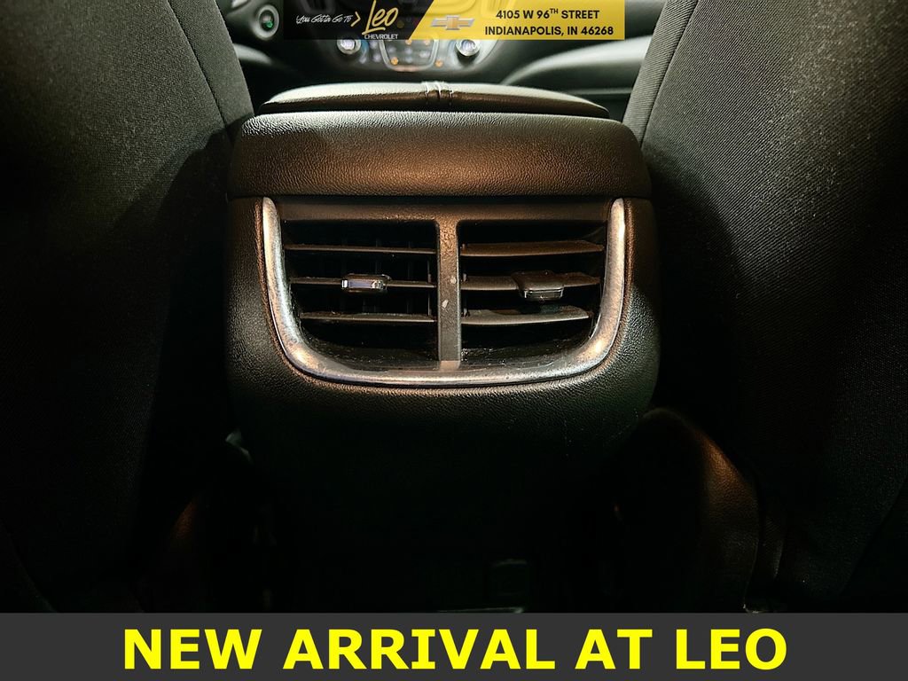 Used 2023 Chevrolet Malibu LT image 24