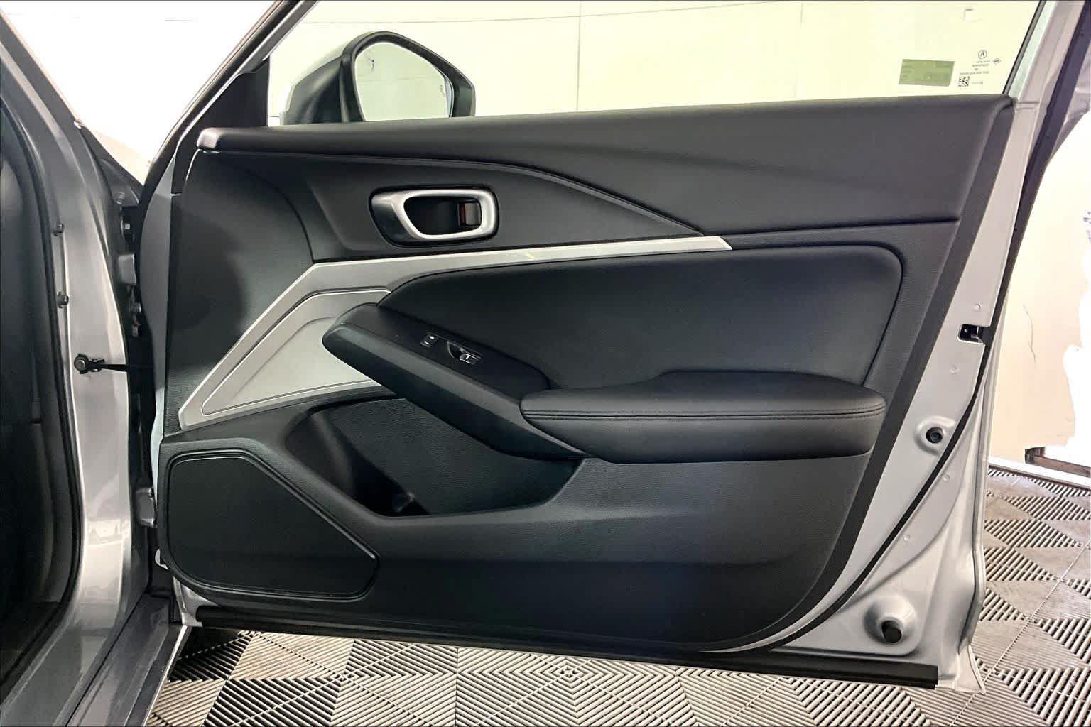 Used 2024 Acura Integra FWD image 43