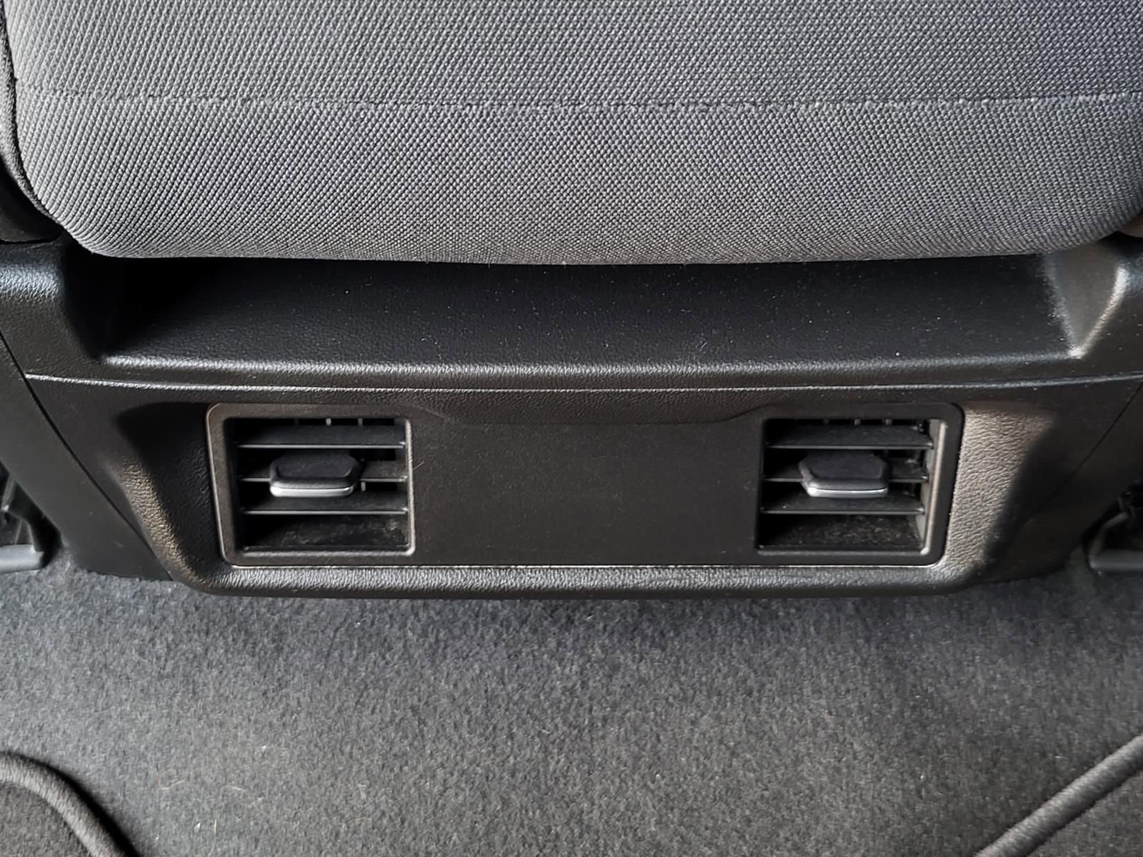 Used 2023 Chevrolet Silverado 1500 Custom image 19