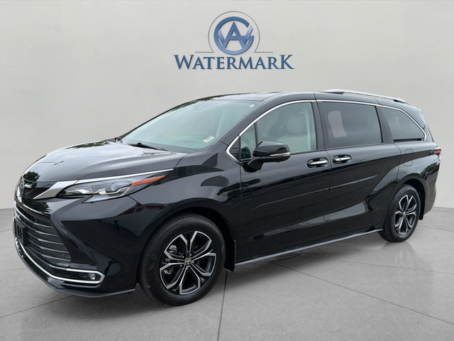 Used 2025 Toyota Sienna Platinum