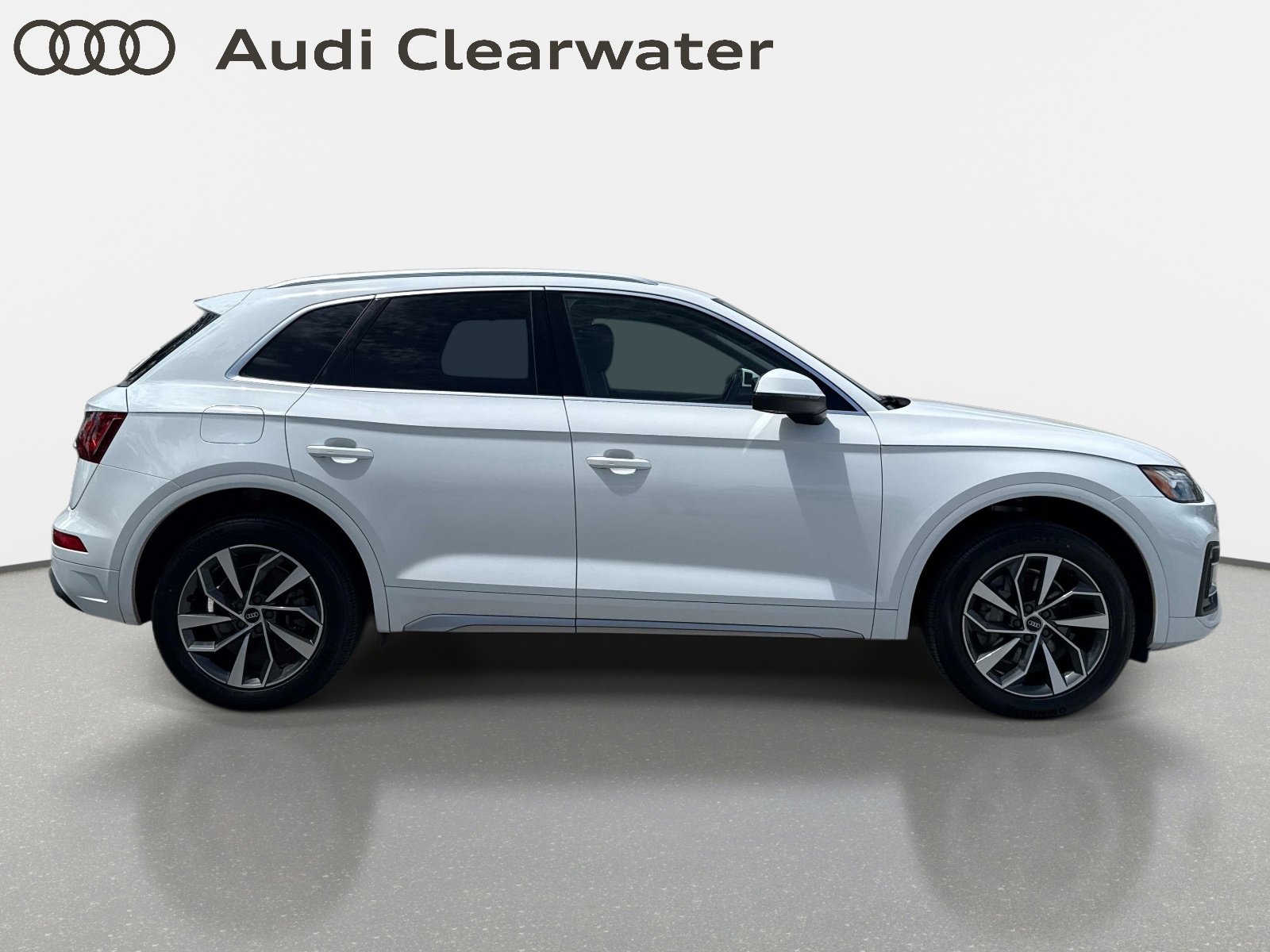 Used 2021 Audi Q5 Premium Plus w/ Premium Plus Package image 6