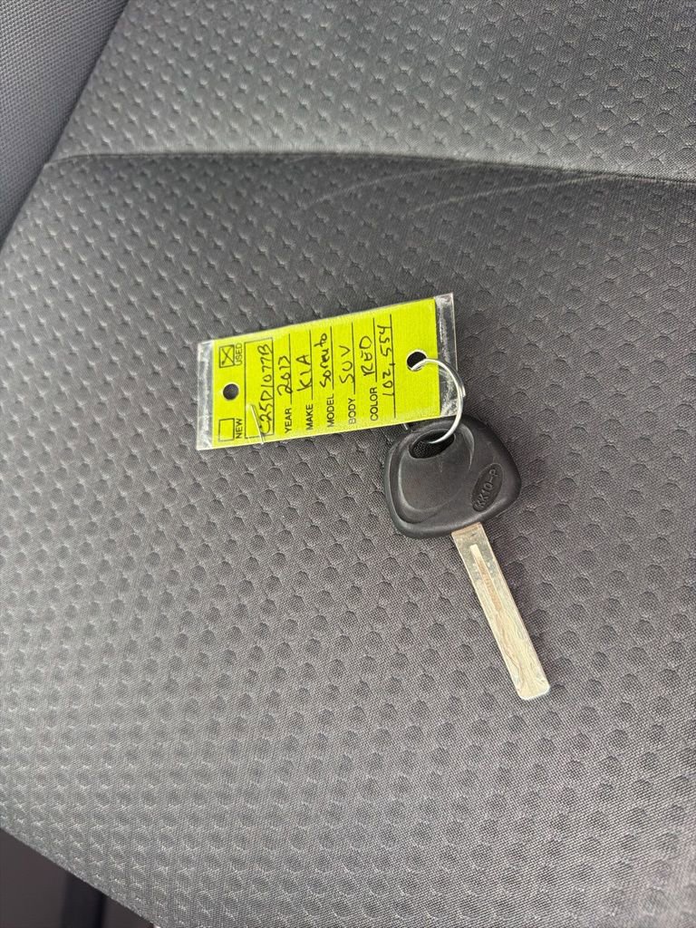 Used 2013 Kia Sorento LX image 50