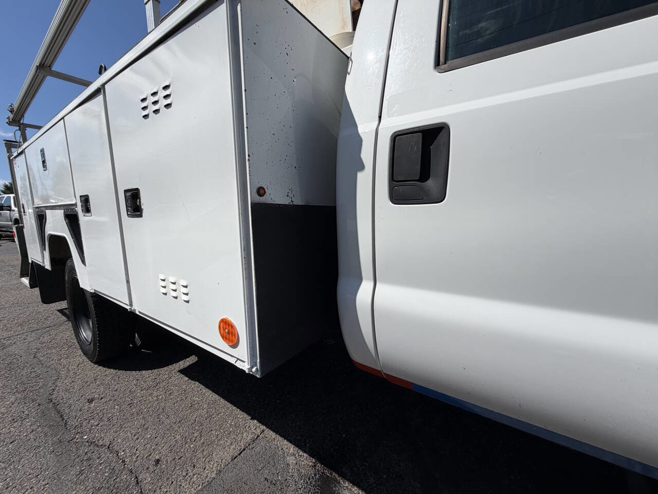 Used 2015 Ford F450 XL w/ Power Equipment Group AWD/4WD image 8