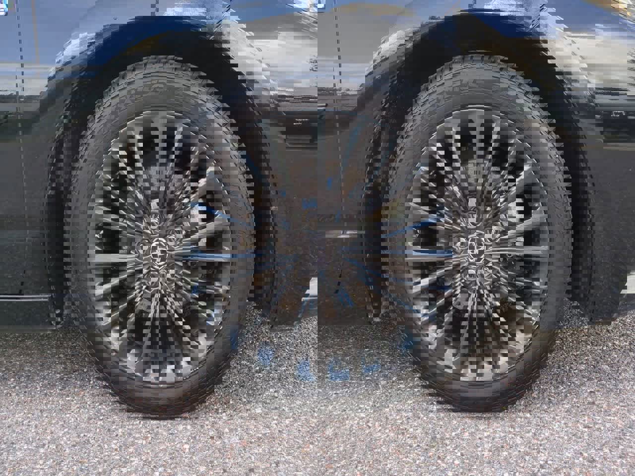 Certified 2019 Toyota Avalon XSE w/ Protection Package image 11