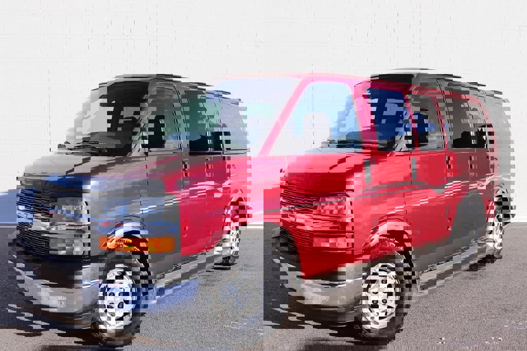 Used 2007 Chevrolet Express 1500 w/ Preferred Equipment Group image 38