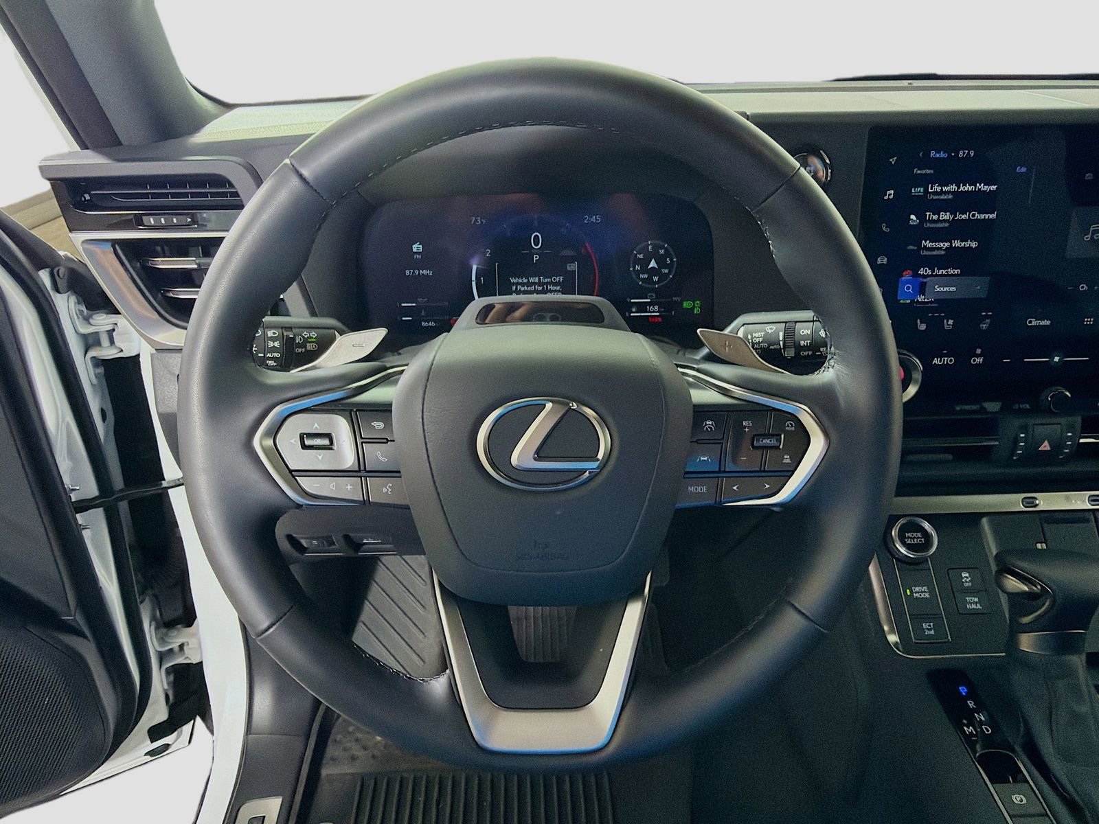 Used 2025 Lexus GX 550 w/ Cold Area Package AWD/4WD image 13