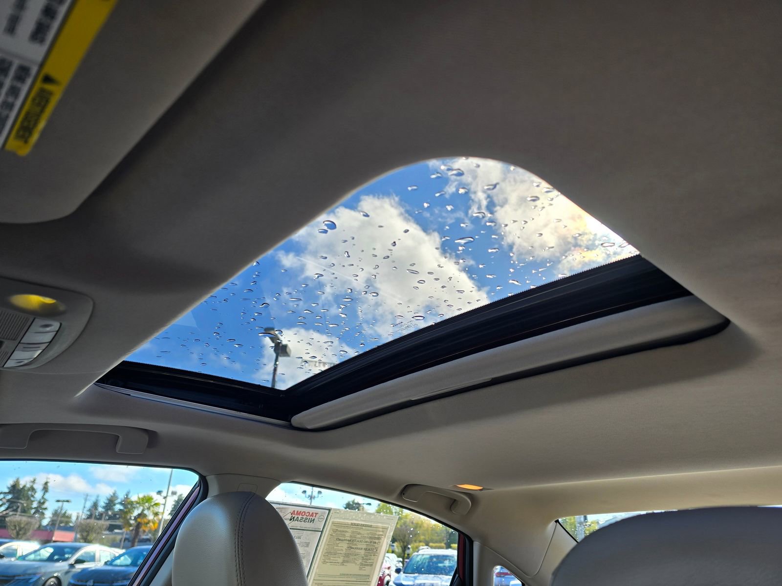 Used 2017 Nissan Altima 2.5 SL w/ Moonroof Package image 30