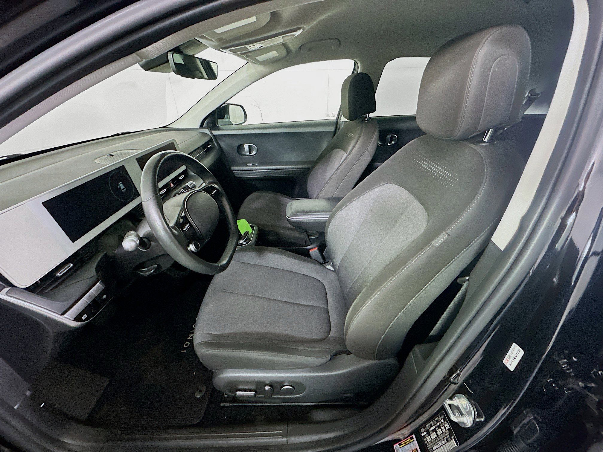 Used 2024 Hyundai Ioniq 5 SEL image 13