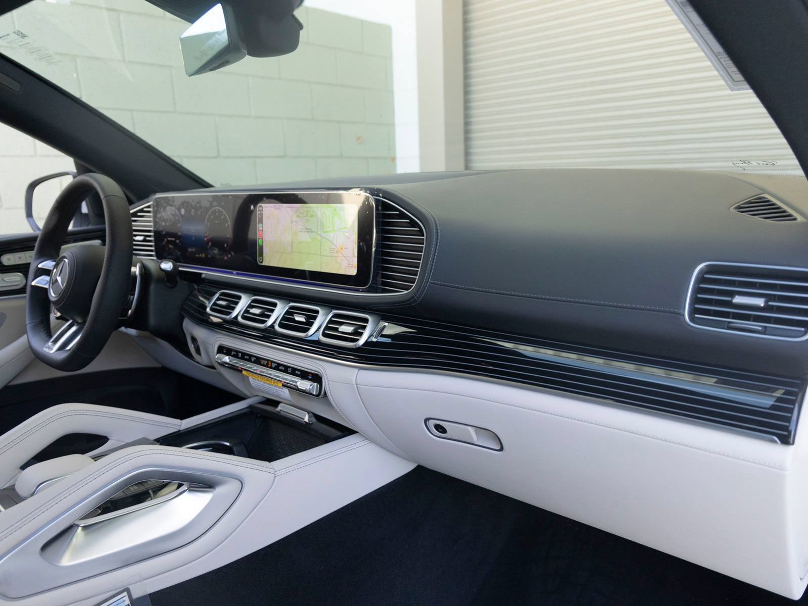 New 2026 Mercedes-Benz GLE 53 AMG 4MATIC Coupe image 28