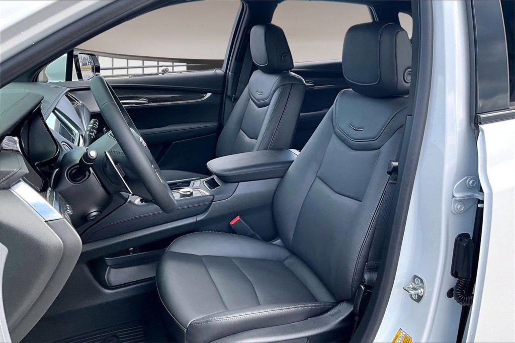 New 2026 Cadillac XT5 Sportv image 9