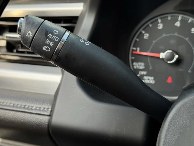 Used 2018 GMC Acadia SLE FWD image 22