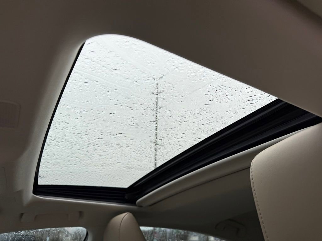 Used 2019 Lexus ES 350 w/ Premium Package image 14