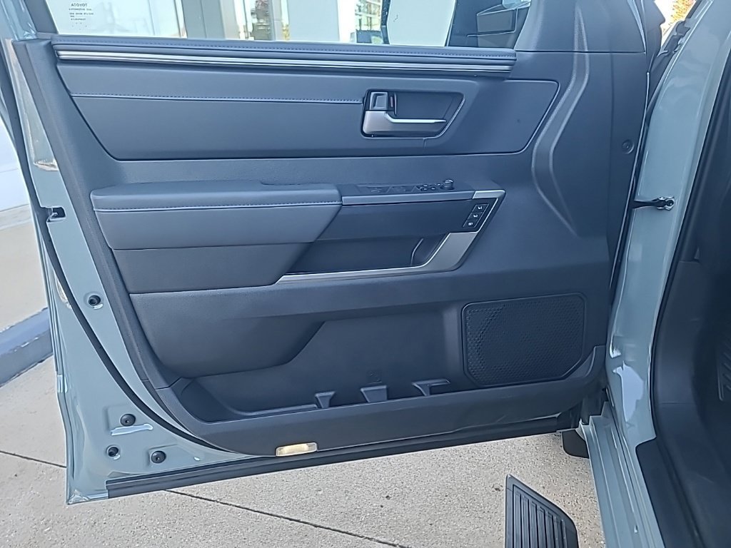 New 2026 Toyota Sequoia Platinum AWD/4WD image 24