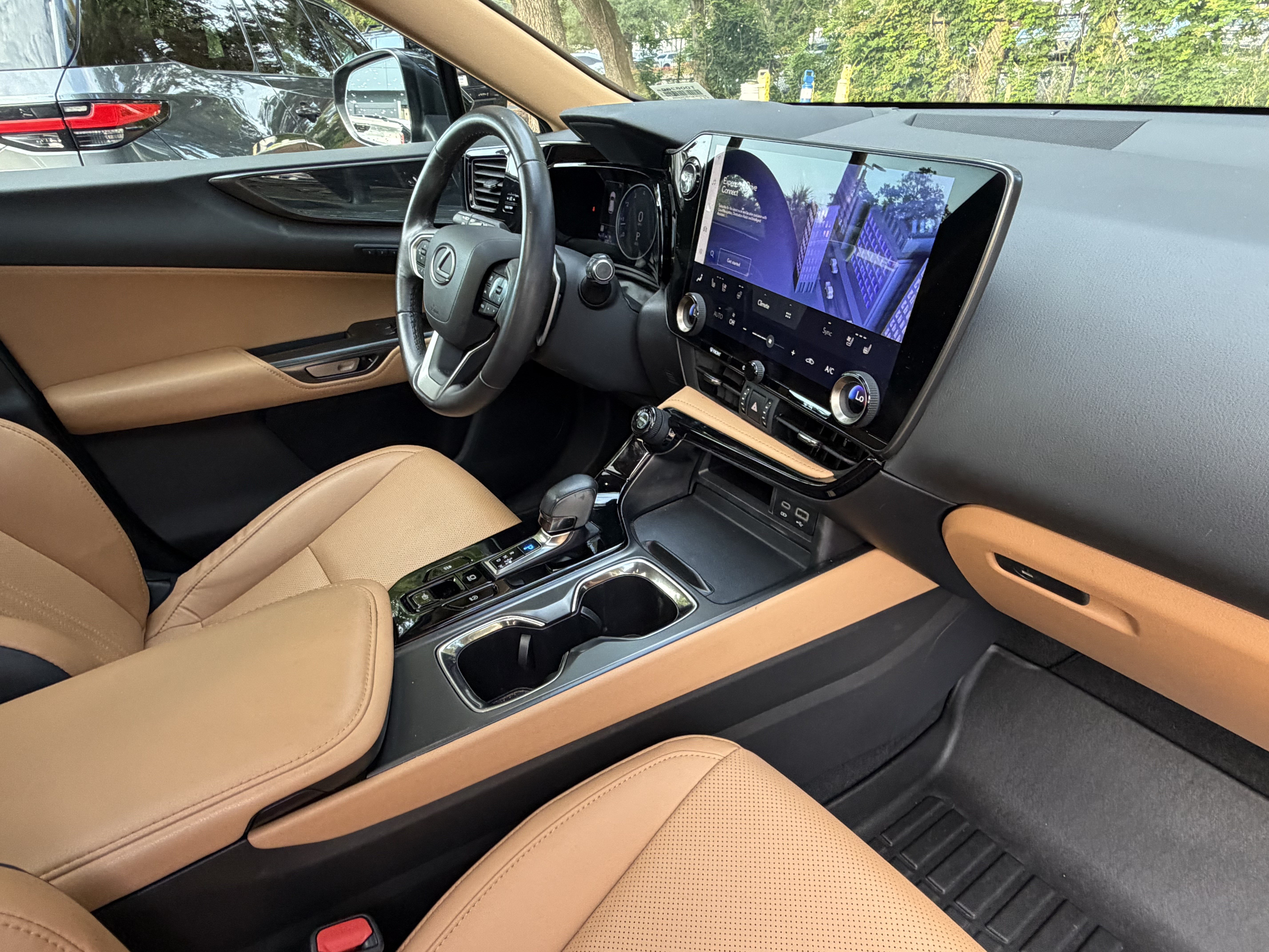 Certified 2025 Lexus NX 250 FWD w/ Premium Package image 46