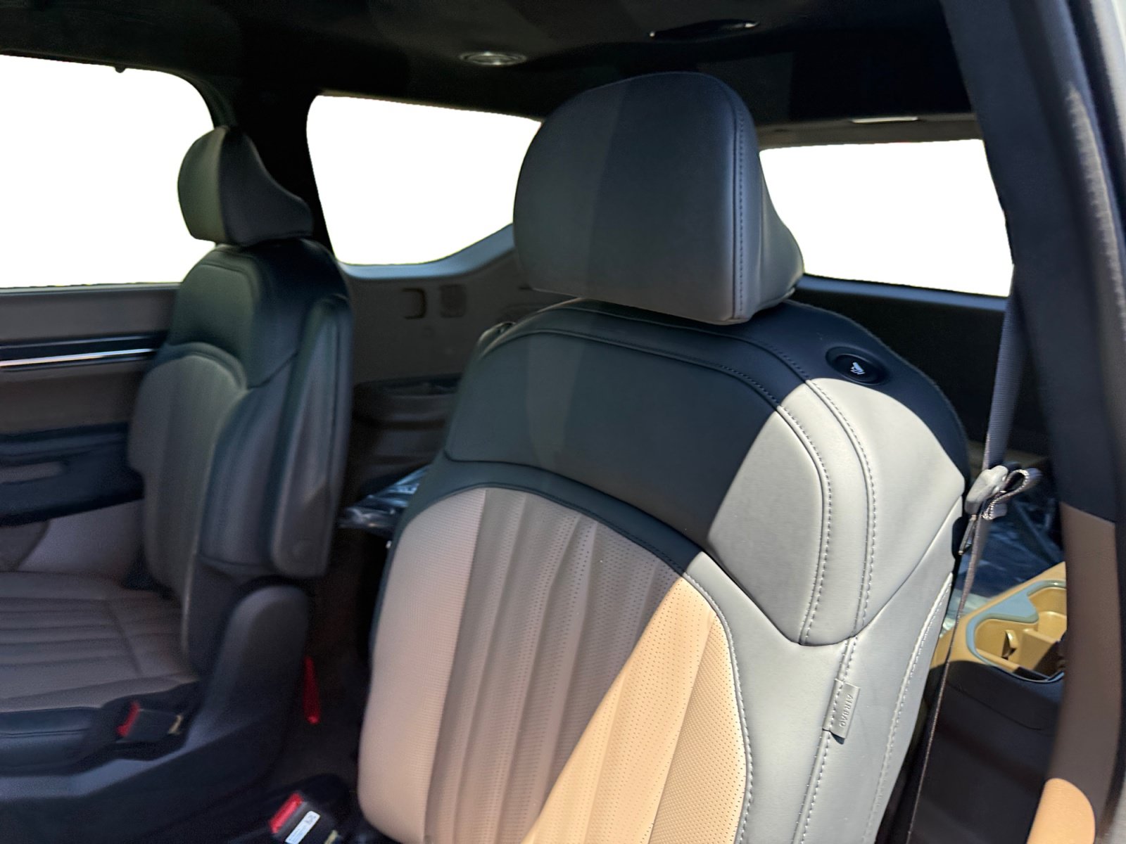 New 2026 Kia EV9 GT-Line AWD/4WD image 16
