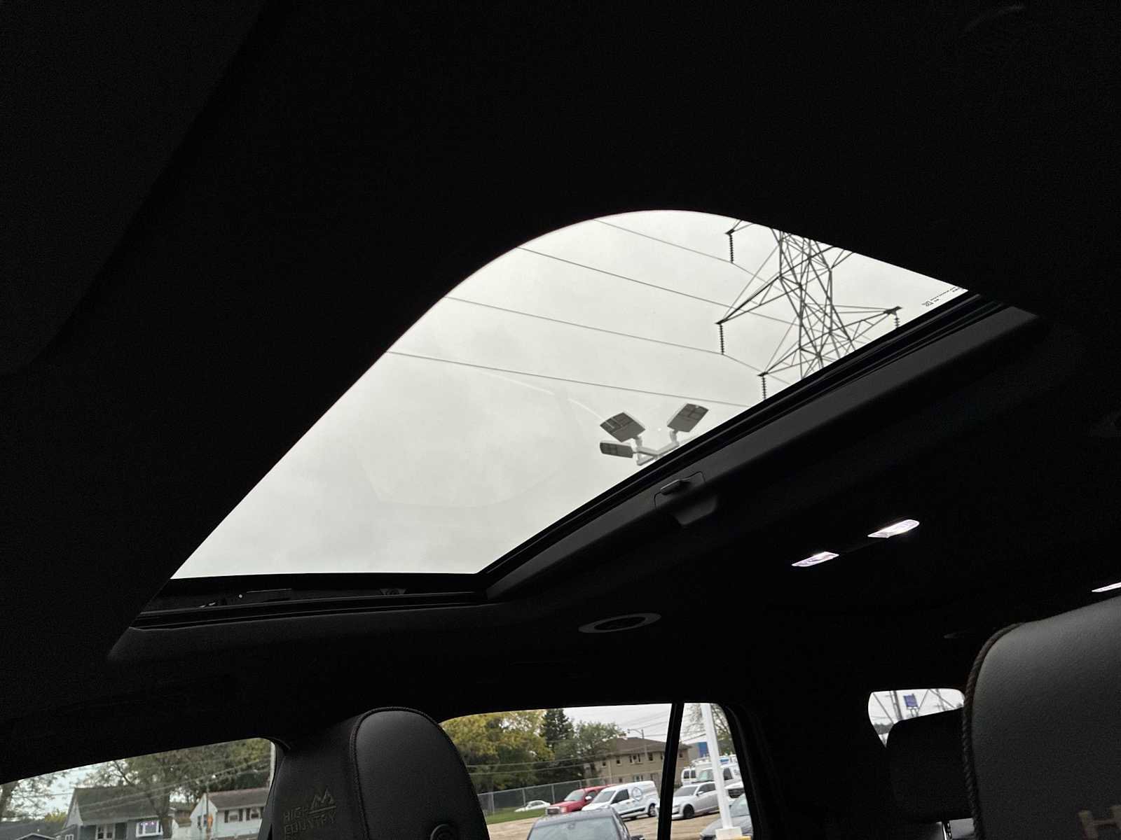 Certified 2022 Chevrolet Traverse High Country image 19