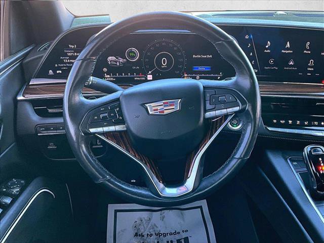 Used 2022 Cadillac Escalade Luxury image 7
