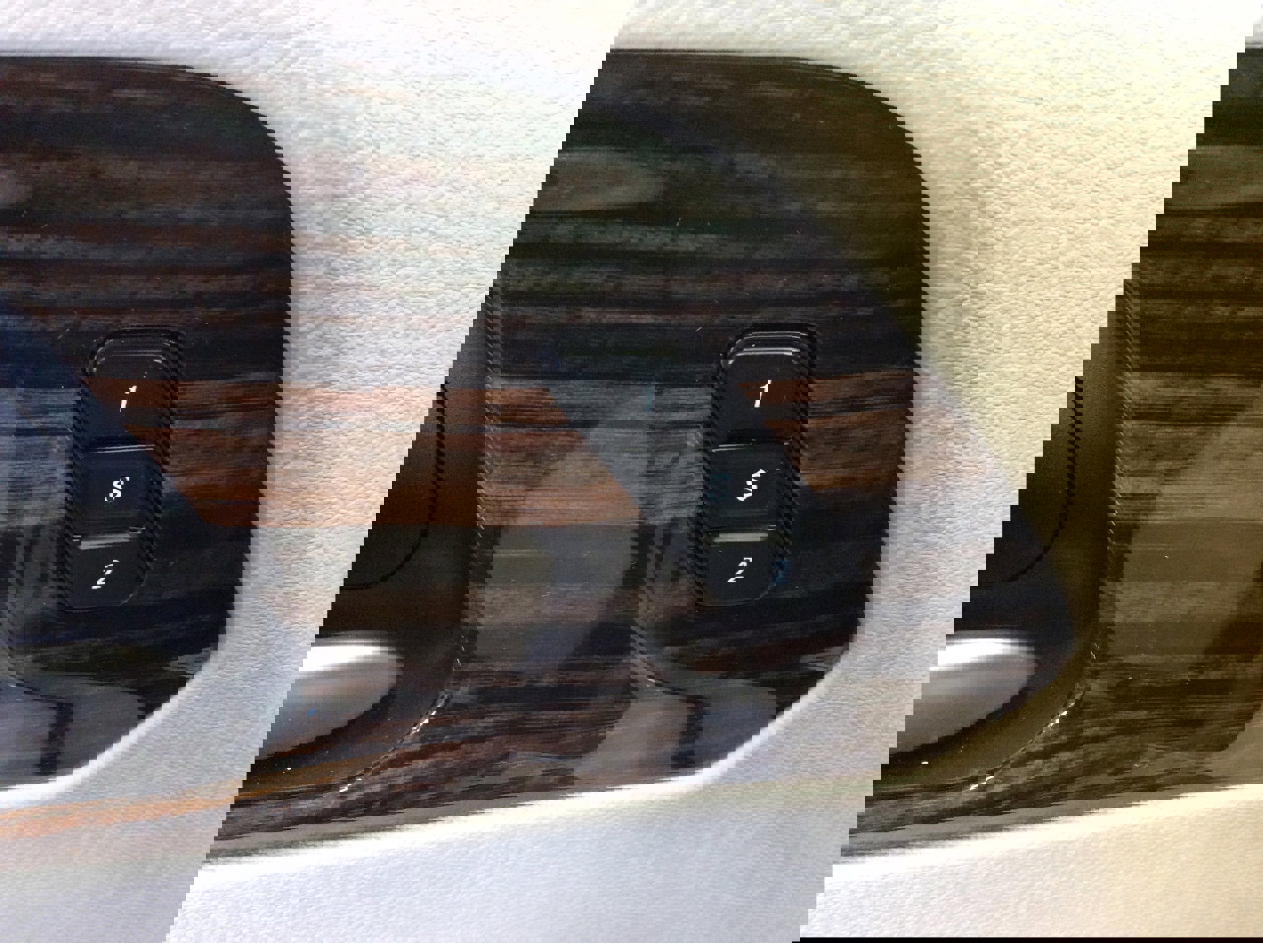 Used 2024 Chrysler Pacifica Limited w/ Trailer Tow Group image 15