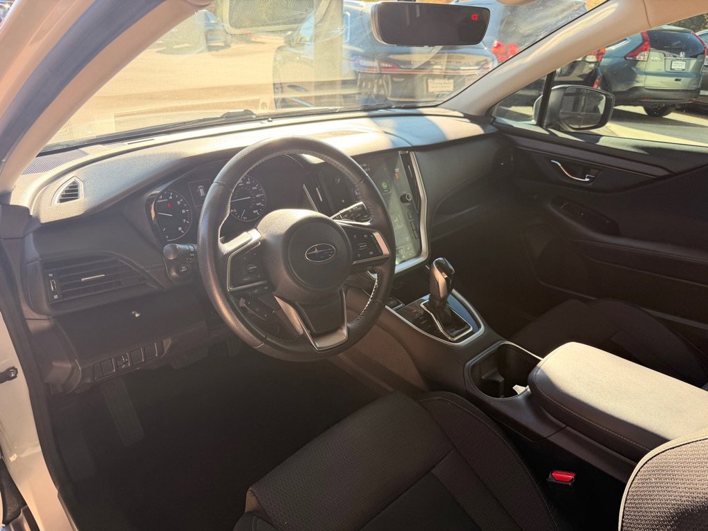 Used 2020 Subaru Outback Premium image 9