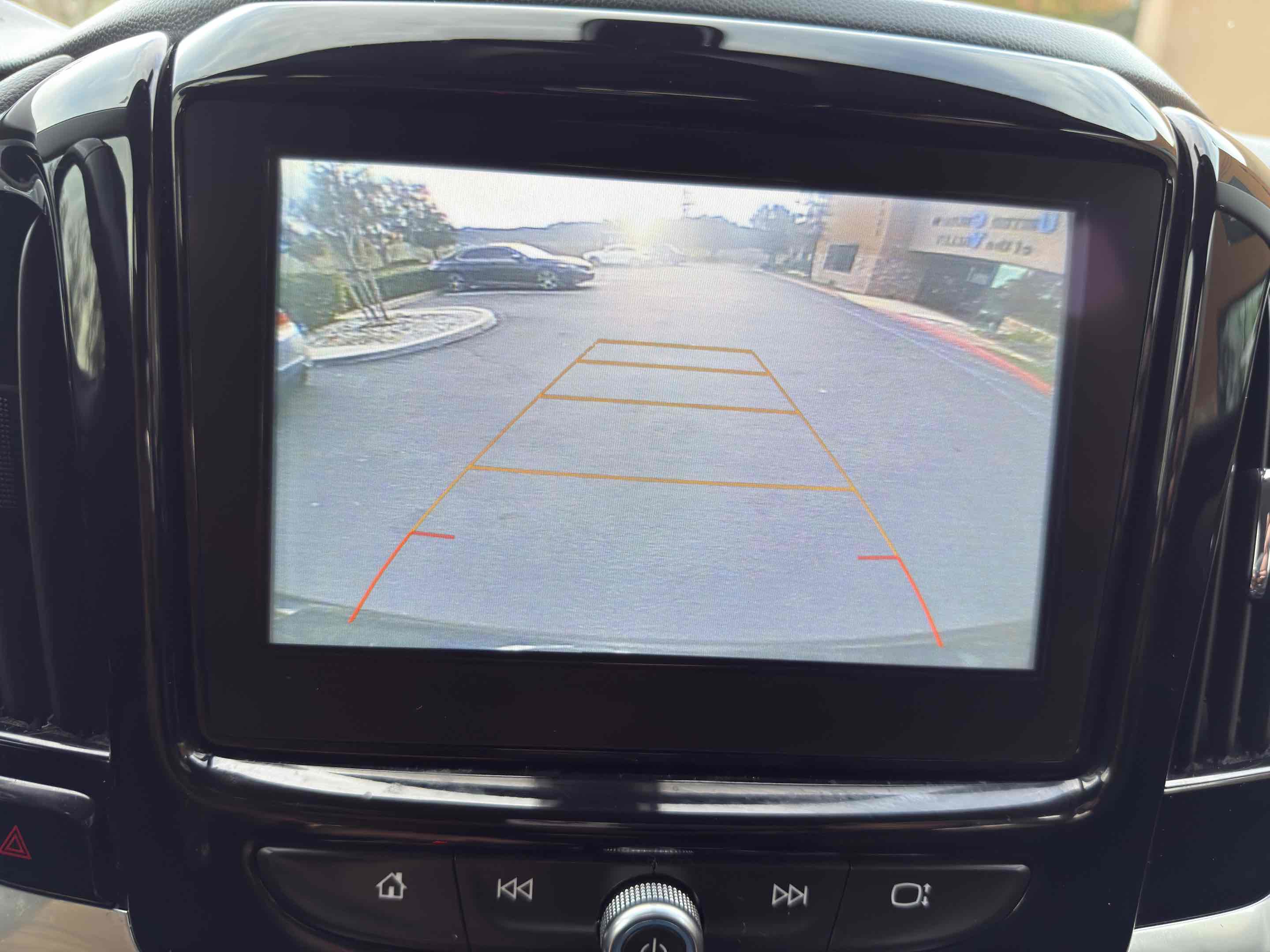 Used 2019 Chevrolet Traverse LT w/ LPO, Floor Liner Package image 59