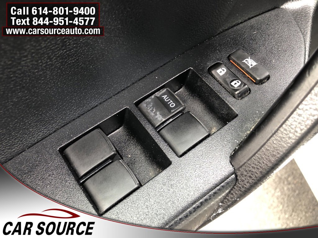 Used 2016 Toyota Corolla L image 15