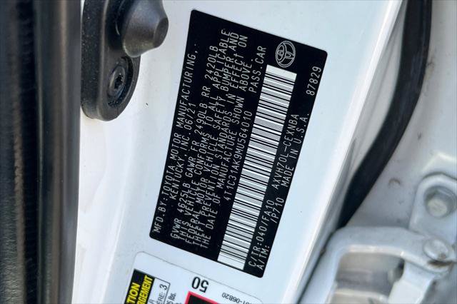 Certified 2021 Toyota Camry LE FWD image 32