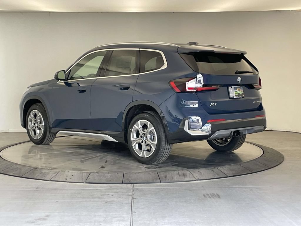 New 2026 BMW X1 xDrive28i w/ Convenience Package AWD/4WD image 3