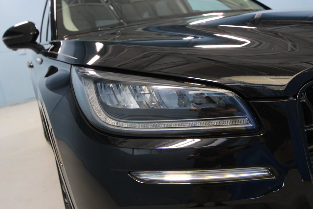 Used 2024 Lincoln Corsair AWD w/ Equipment Group 101A image 36