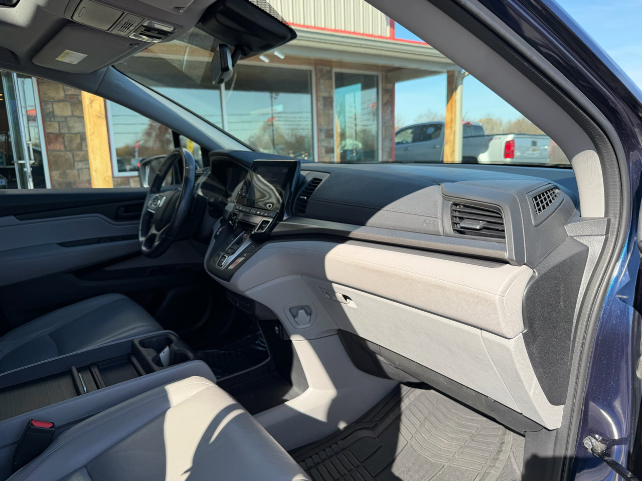 Used 2018 Honda Odyssey EX-L image 24