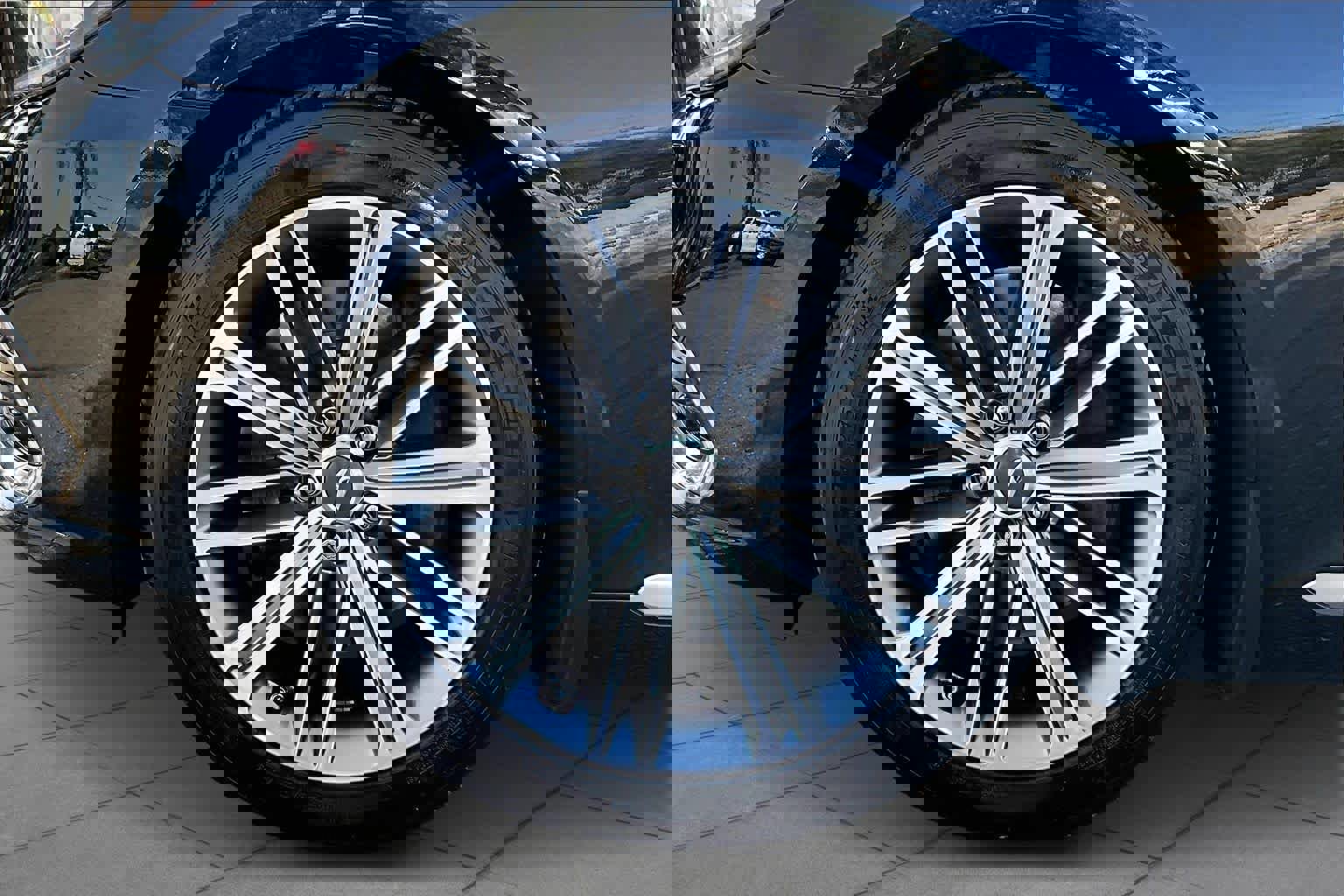 Used 2019 Genesis G80 3.8 image 10