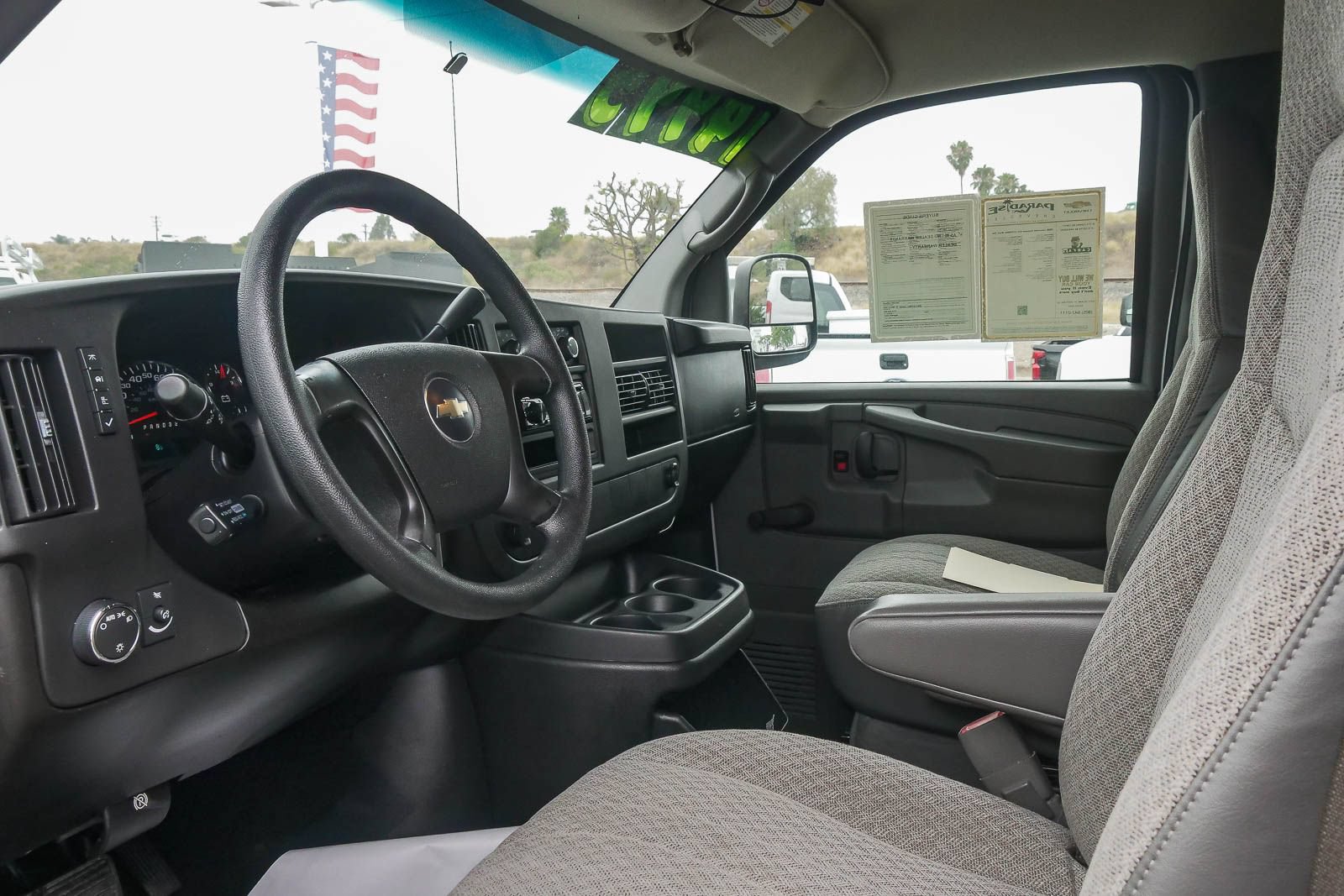 Used 2008 Chevrolet Express 2500 RWD image 13