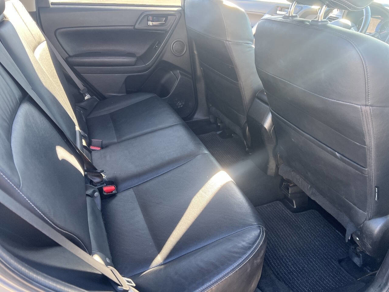 Used 2014 Subaru Forester 2.0XT Touring image 12