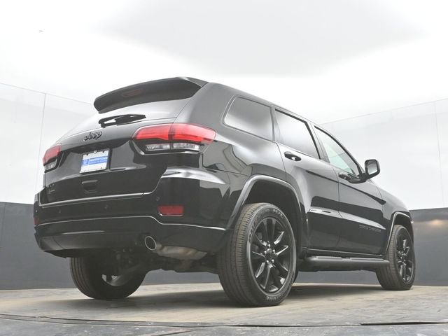 Used 2021 Jeep Grand Cherokee Laredo X AWD/4WD image 45