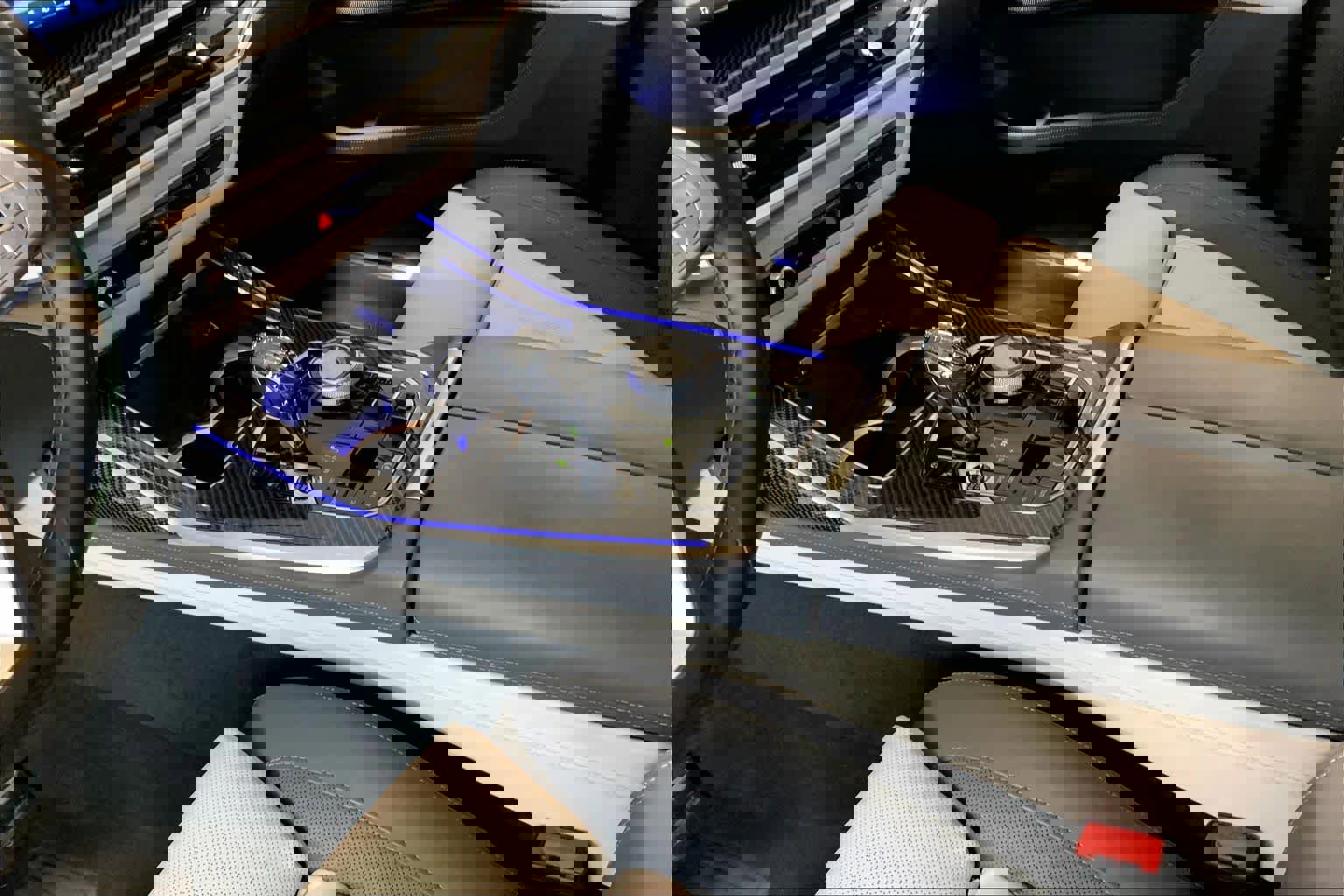 Used 2024 BMW ALPINA XB7 ALPINA XB7 image 17