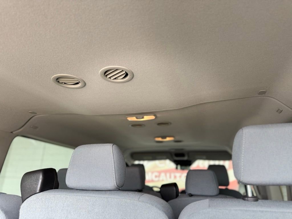 Used 2015 Ford Transit 150 XLT image 30