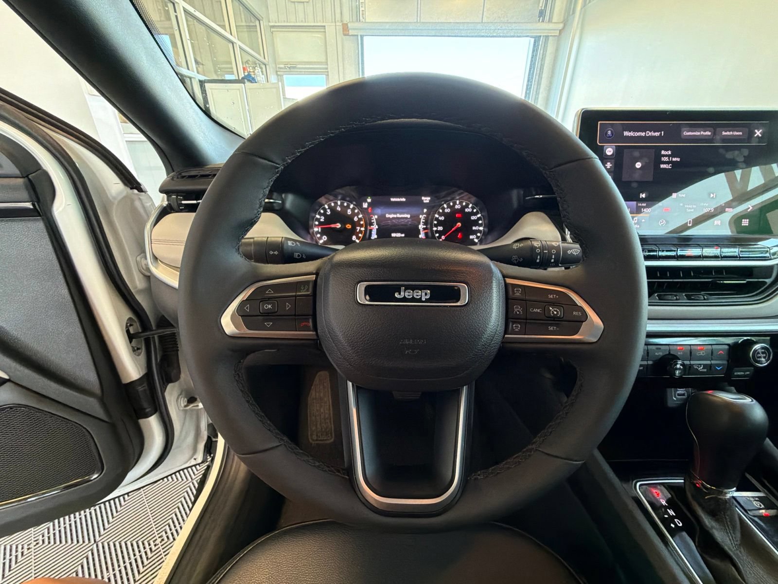 Used 2026 Jeep Compass Limited AWD/4WD image 20