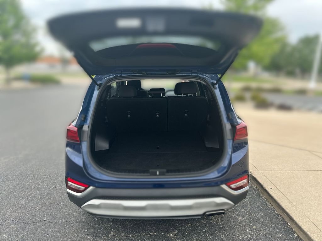 Used 2019 Hyundai Santa Fe SE FWD image 18