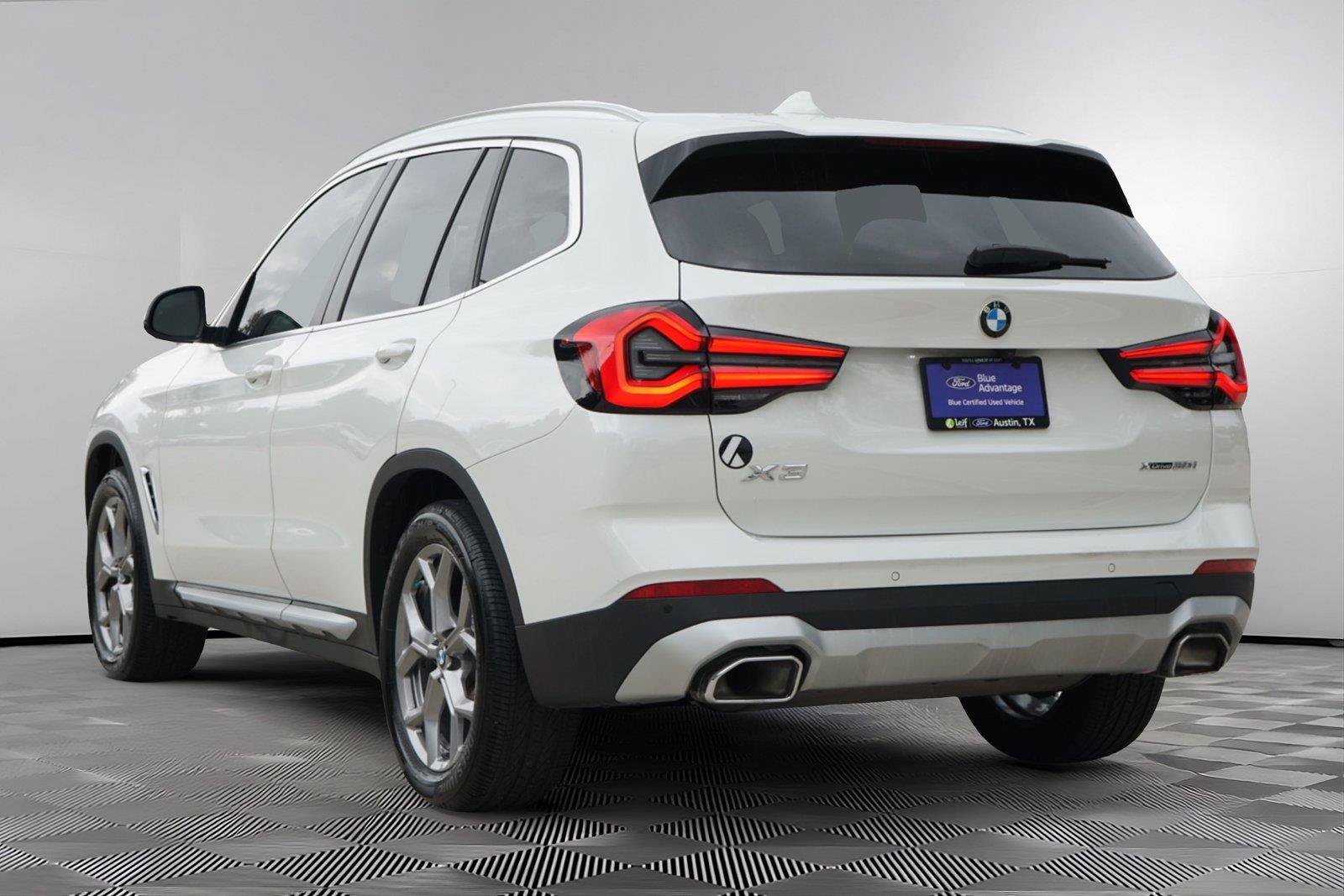 Used 2023 BMW X3 xDrive30i w/ Convenience Package AWD/4WD image 6