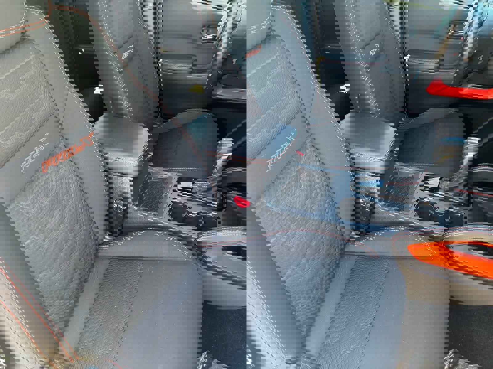 Certified 2022 Nissan Frontier Pro-X image 13