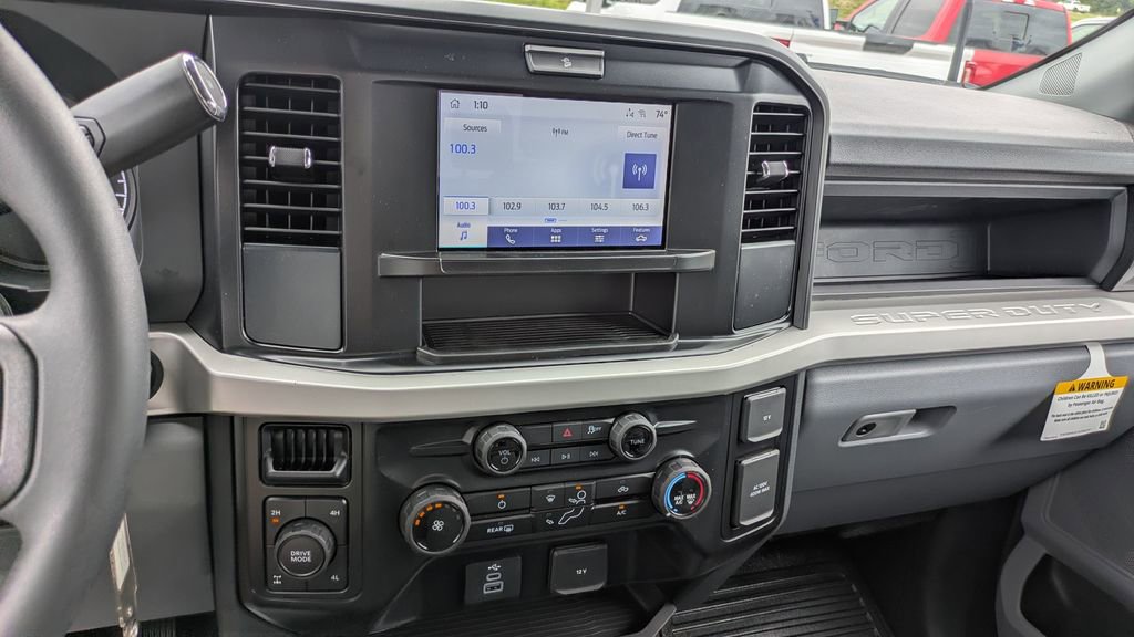 New 2026 Ford F250 XL AWD/4WD image 13